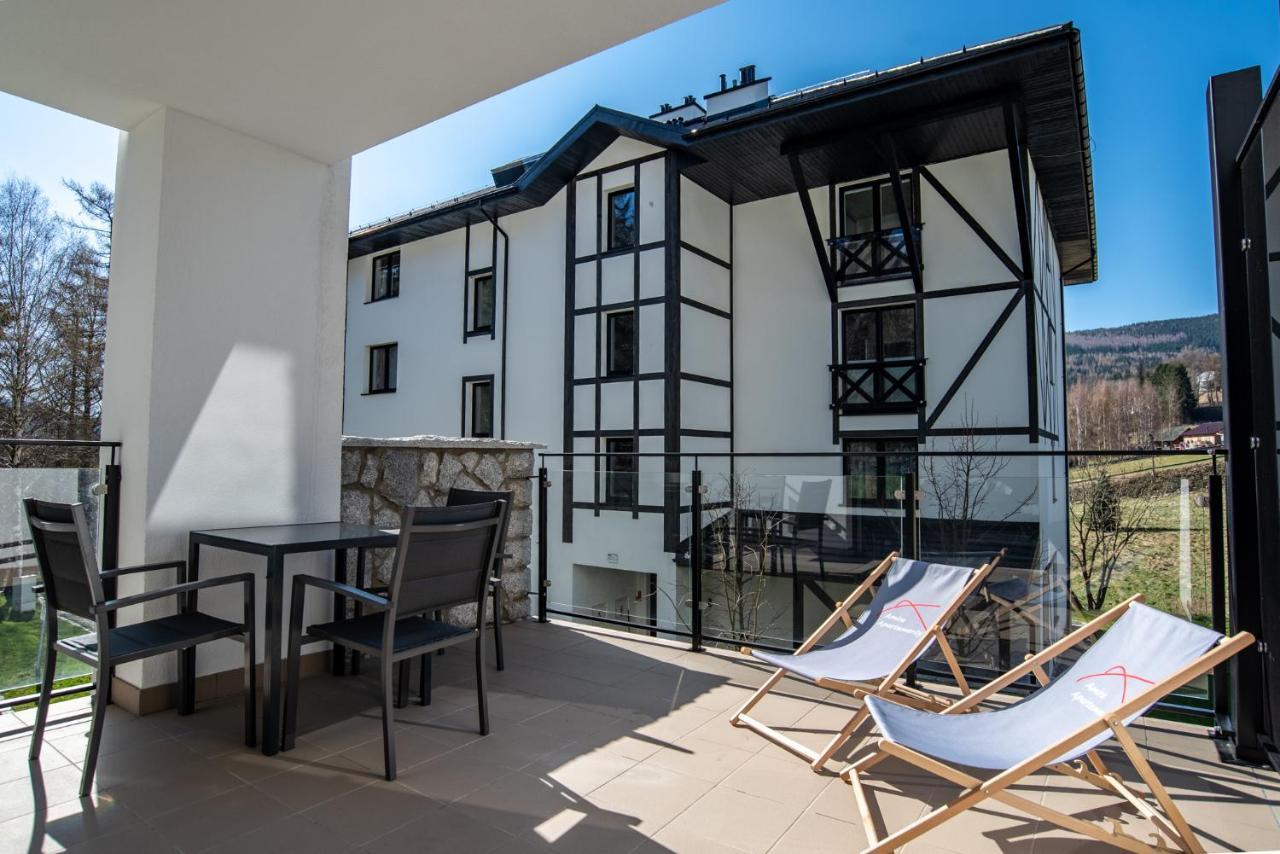 Apartamenty Amira w kompleksie Apartamenty Piano Swieradow-Zdroj Bagian luar foto