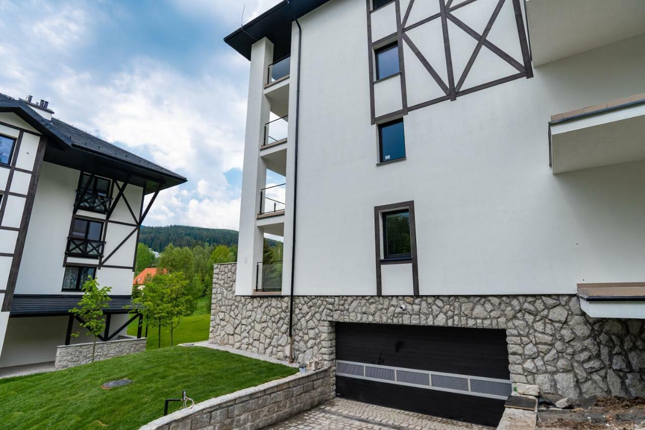 Apartamenty Amira w kompleksie Apartamenty Piano Swieradow-Zdroj Bagian luar foto